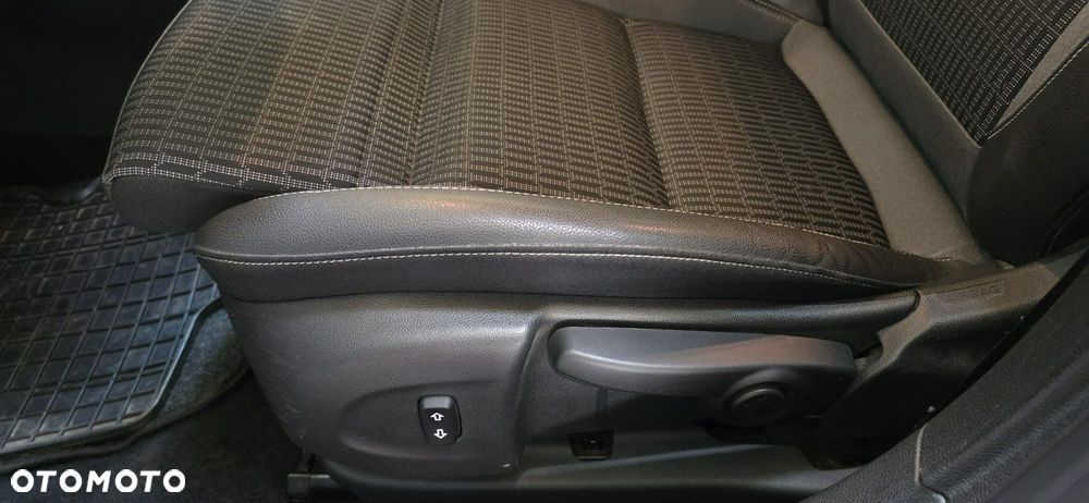Opel Astra - 18