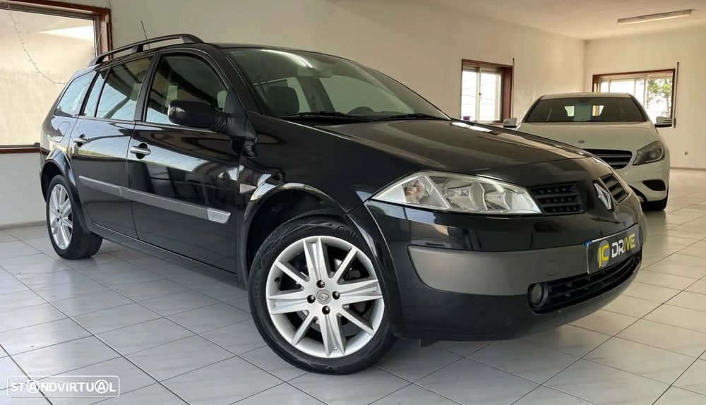 Renault Mégane Break 1.5 dCi Dynamique - 1