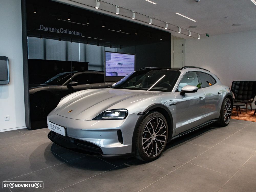 Porsche Taycan Cross Turismo 4 - 4