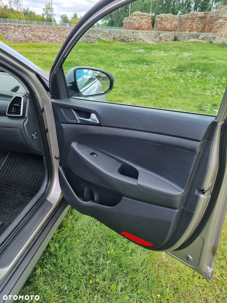 Hyundai Tucson 1.6 GDI BlueDrive Comfort 2WD - 10