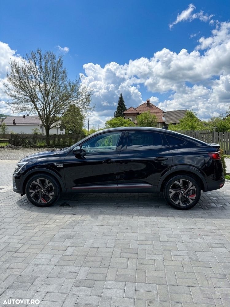 Renault Arkana E-TECH RS Line - 1