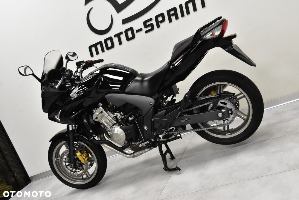 Honda CBF - 10