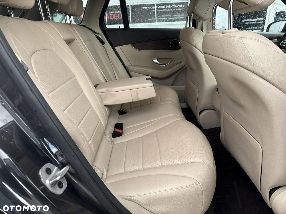 Mercedes-Benz GLC - 20