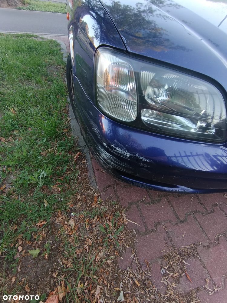 Subaru Legacy 2.0LX 16v 4x4 - 6