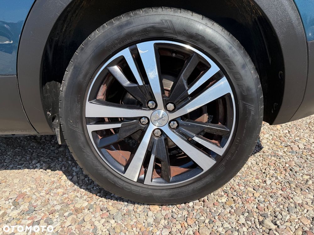 Peugeot 5008 1.5 BlueHDi Allure S&S EAT8 - 31