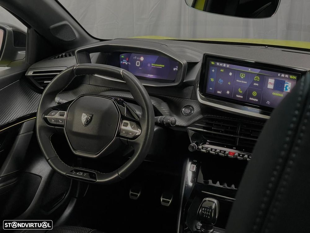 Peugeot 208 1.2 PureTech GT Line - 12