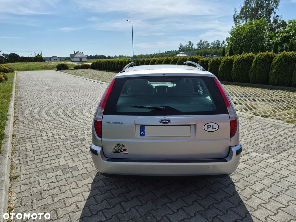 Ford Mondeo 2.5 V6 Ghia X - 4