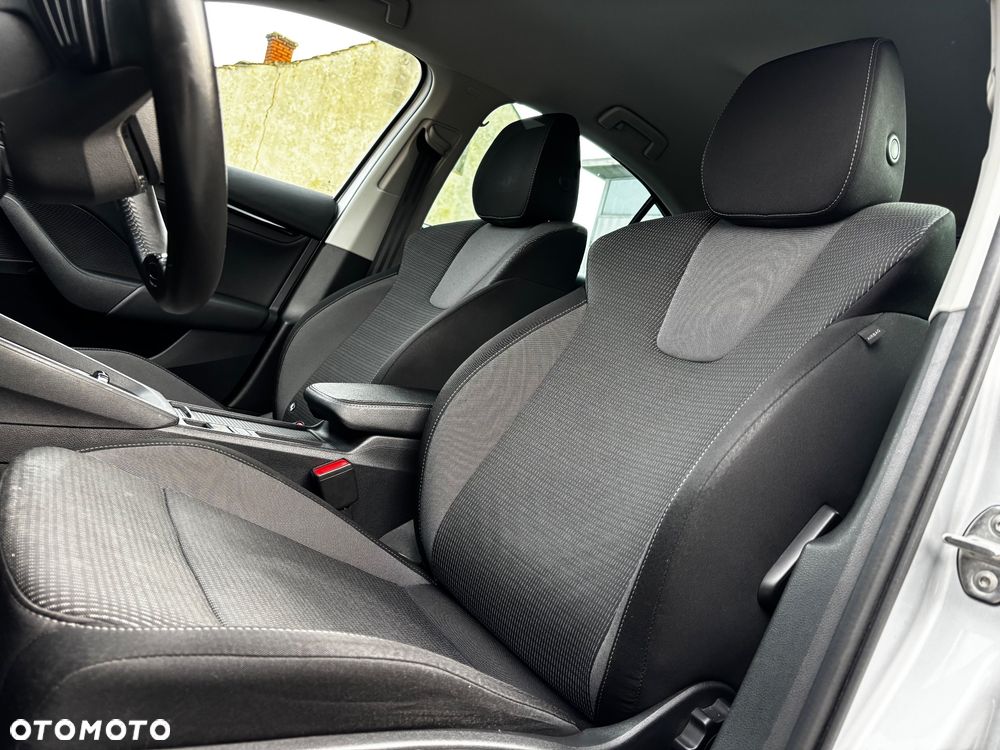 Skoda Octavia 2.0 TDI Ambition DSG - 12