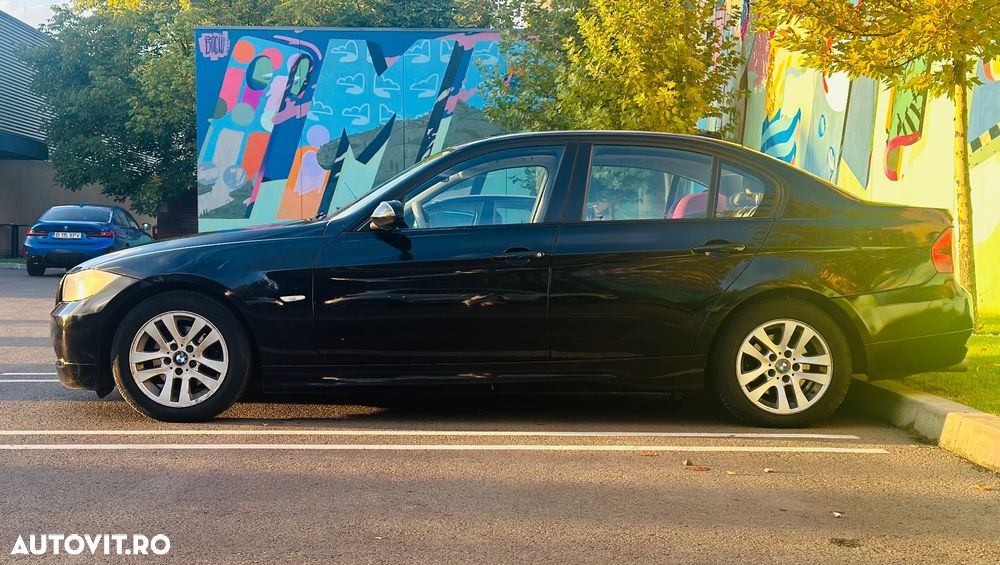 BMW Seria 3 318d Touring - 5