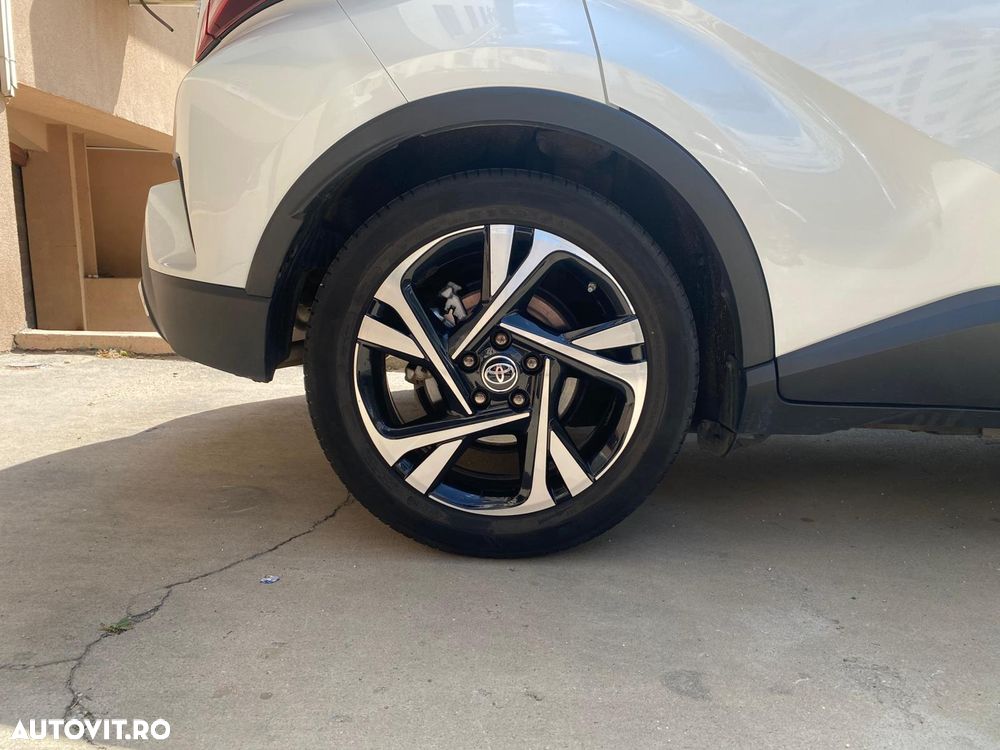 Toyota C-HR - 9