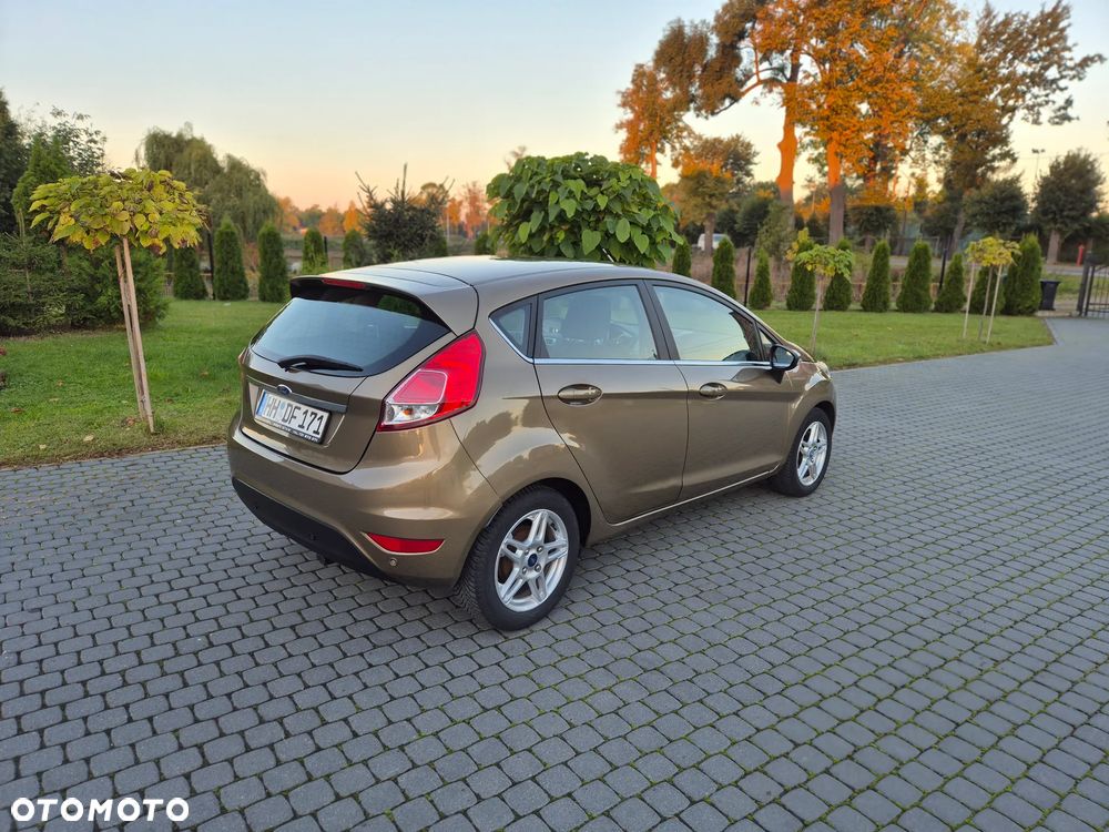 Ford Fiesta - 13