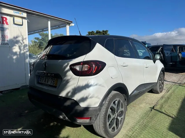 Renault Captur 0.9 TCE Exclusive - 3
