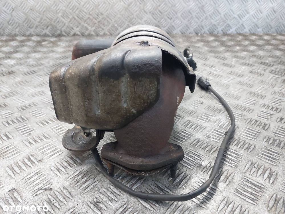 KOLEKTOR WYDECHOWY + KATALIZATOR PUSTY GETZ I 1.1 12V 39210-02900 - 2