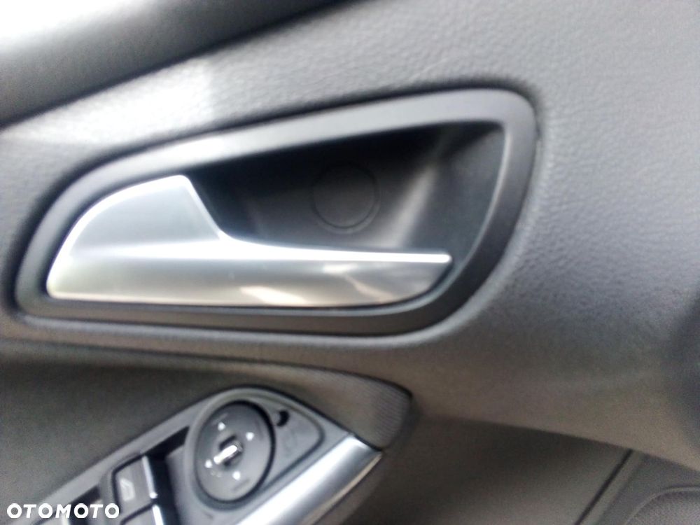 Ford Focus 1.6 EcoBoost Titanium - 14