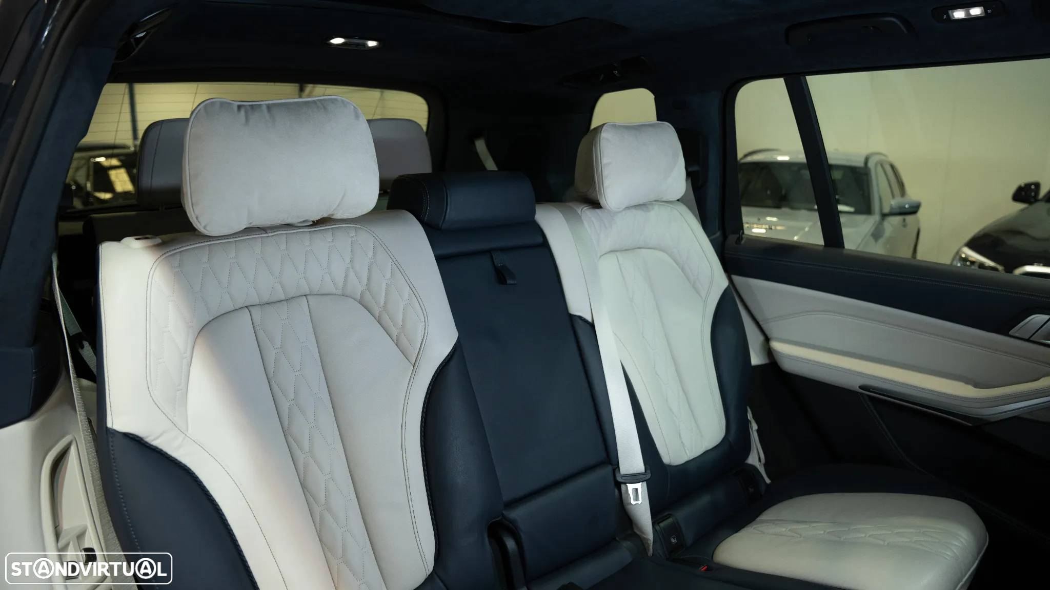 BMW X7 40 i xDrive - 16