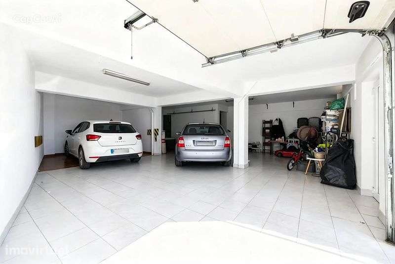 Vende-se casa Areia Branca, Lourinhã - Grande imagem: 2/12