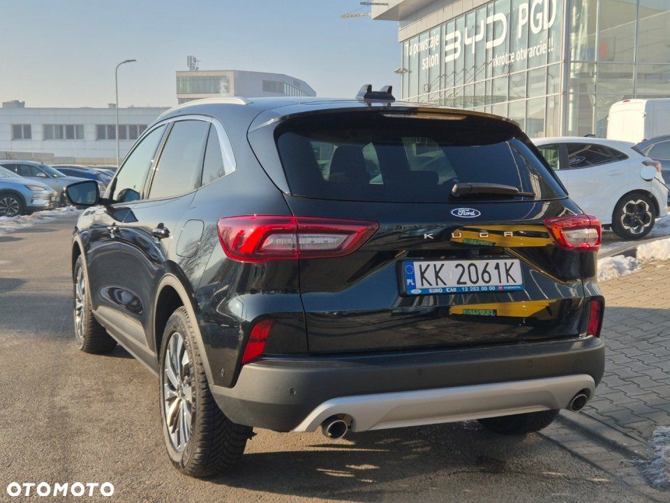 Ford Kuga - 4