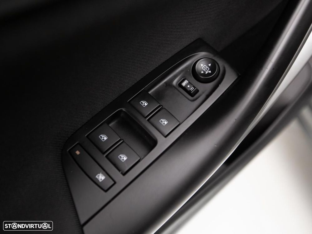 Opel Astra Sports Tourer 1.6 D (CDTI) Business - 12