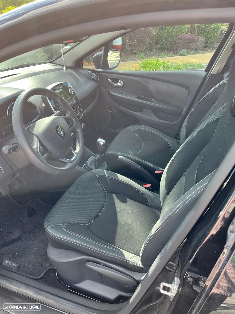 Renault Clio - 5