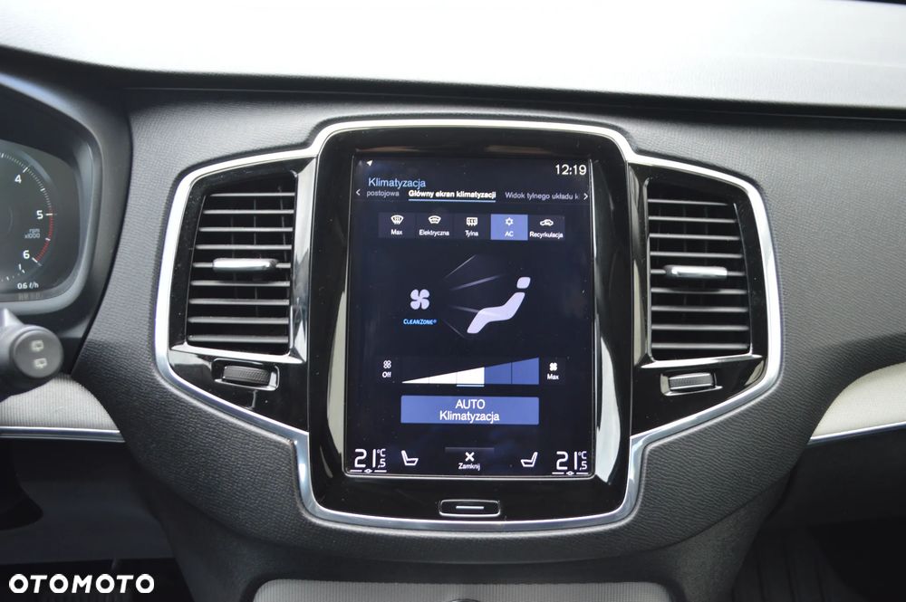 Volvo XC 90 - 27