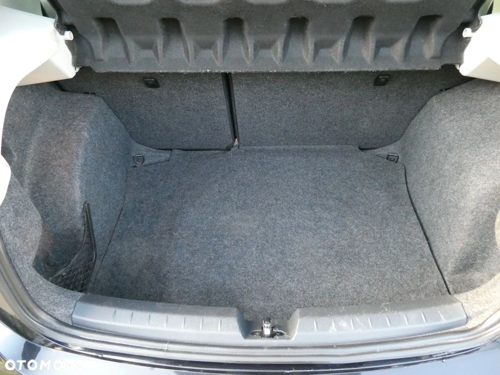 Seat Ibiza 1.4 16V Style - 26