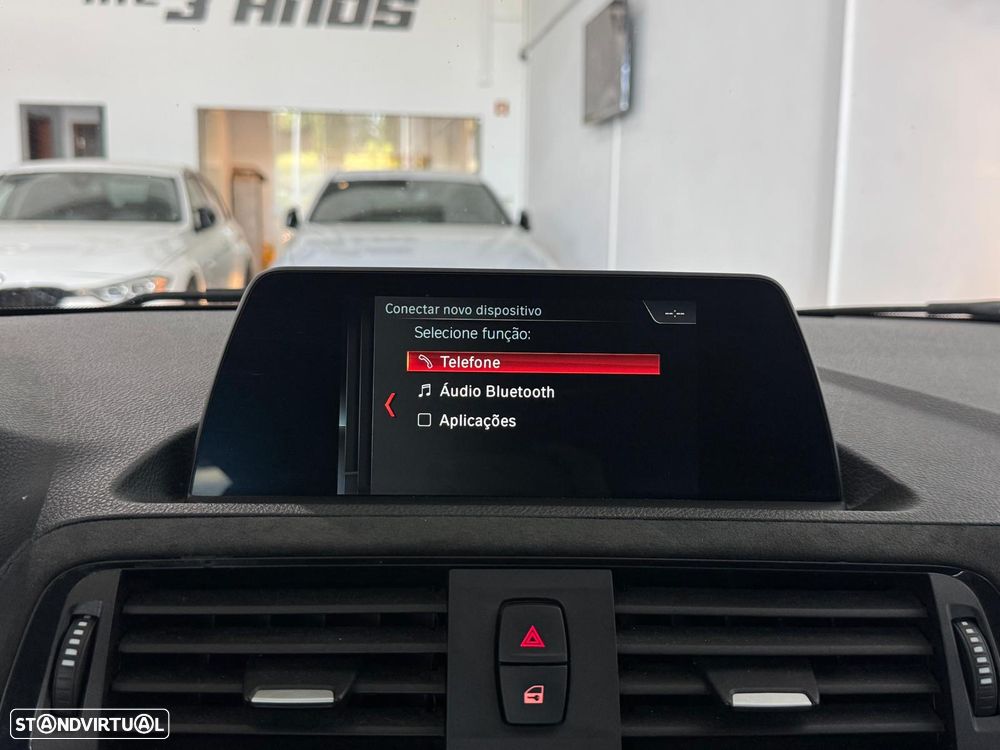 BMW 116 d Pack M - 21