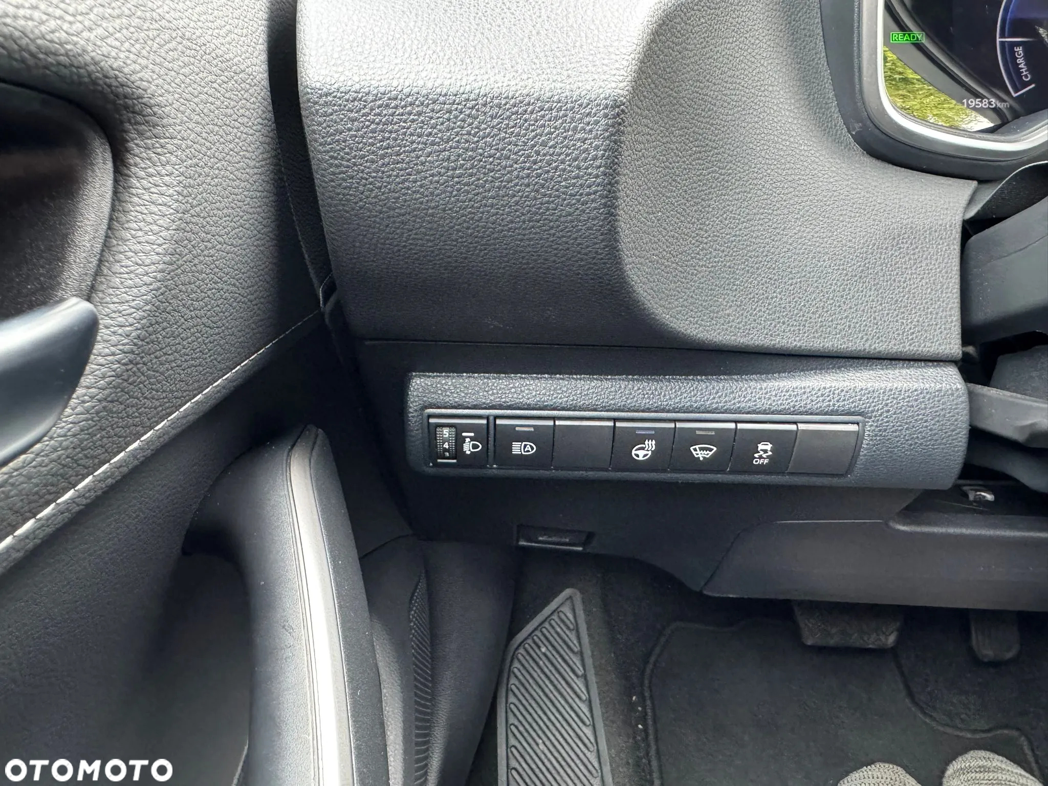 Suzuki Swace 1.8 Hybrid Premium Plus CVT - 24