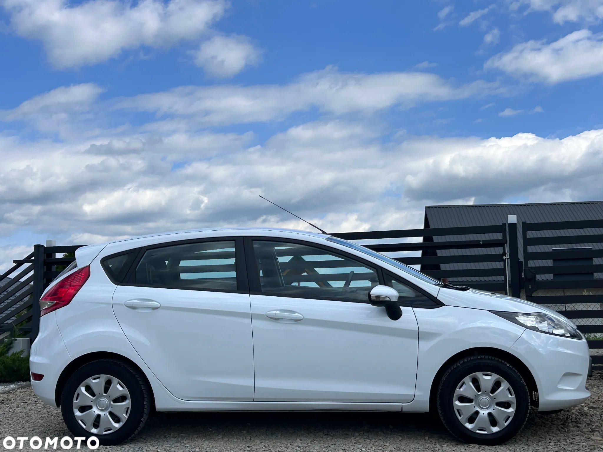 Ford Fiesta 1.25 Ambiente - 6
