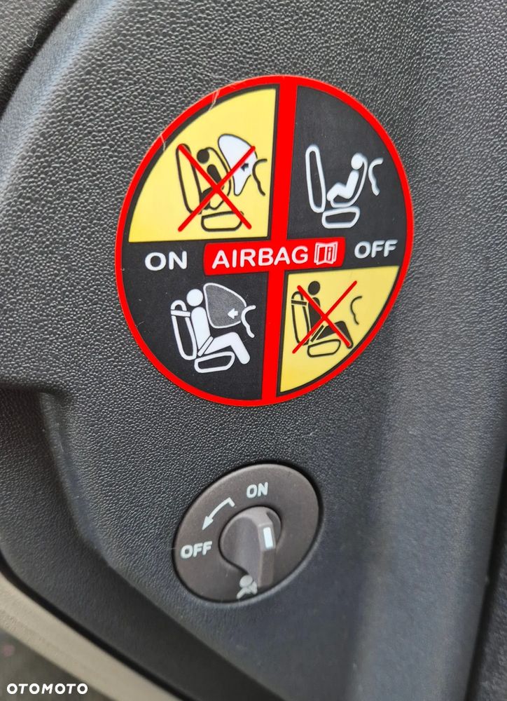 Używany Renault Megane 2004 - 4 700 PLN, 93 600 km - Otomoto.pl