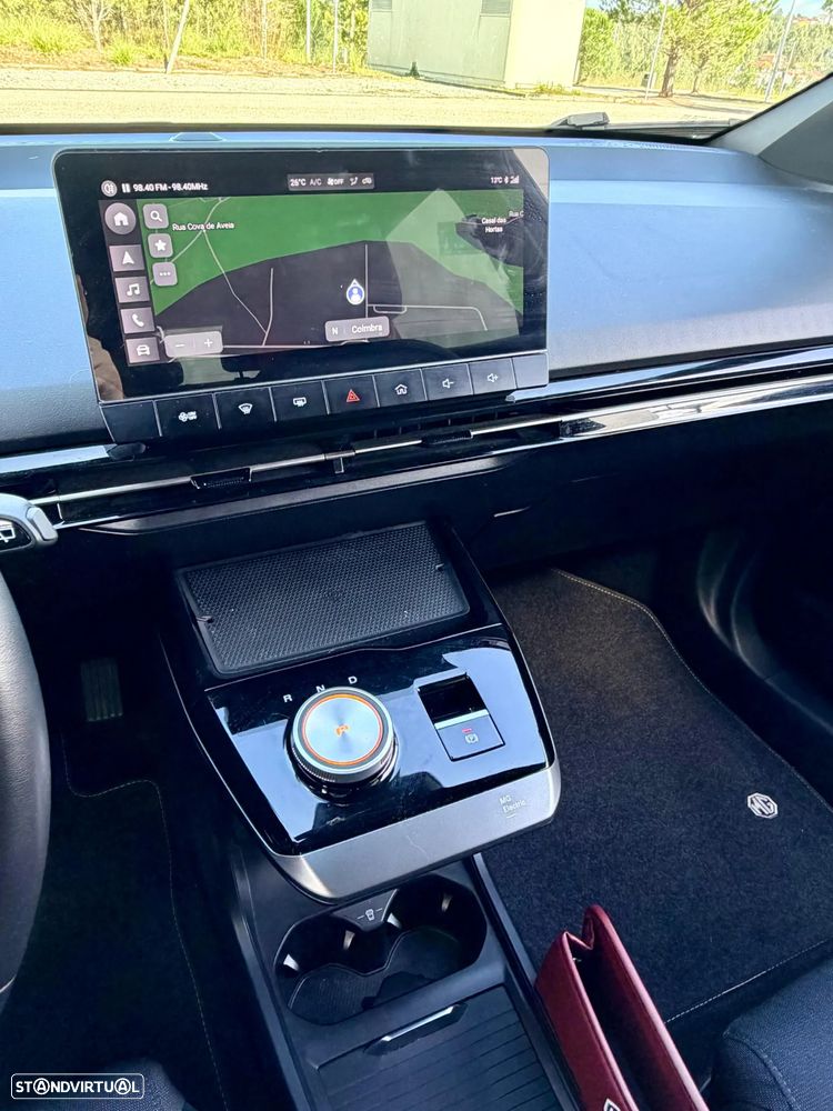 MG MG4 64 kWh Luxury - 13