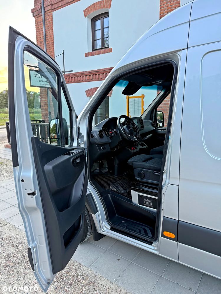 Mercedes-Benz Sprinter 907 3.0 V6 Maxi Long L4H2 Chłodnia - 29