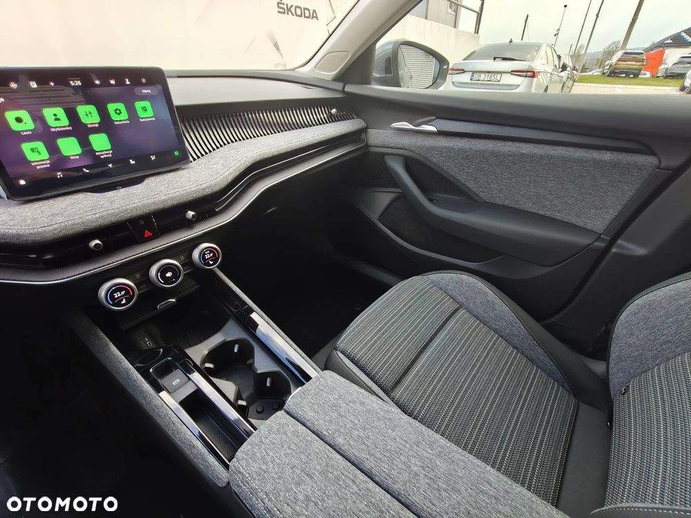 Skoda Superb 1.5 TSI mHEV Drive DSG - 25