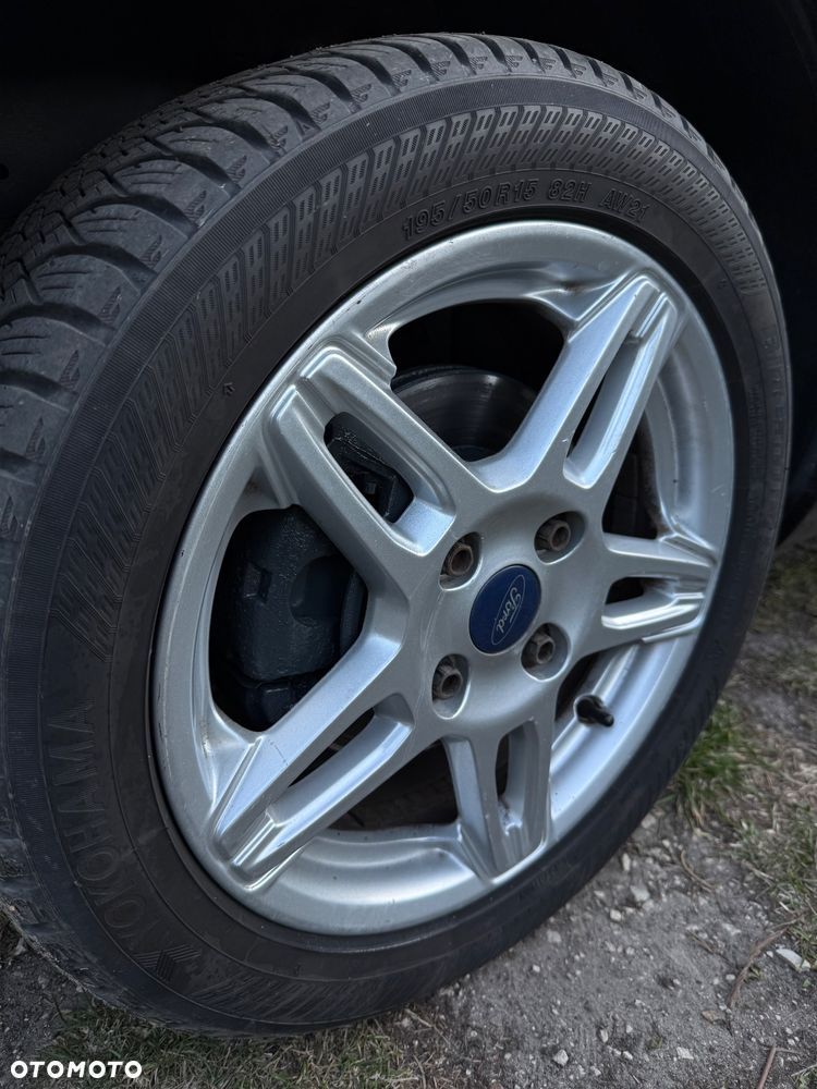 Ford Fiesta 1.0 EcoBoost Titanium - 17