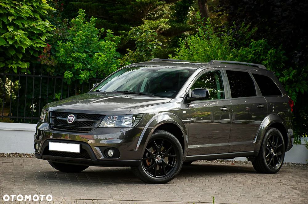 Fiat Freemont 2.0 Multijet 16V DPF Automatik Allrad Black Code - 1