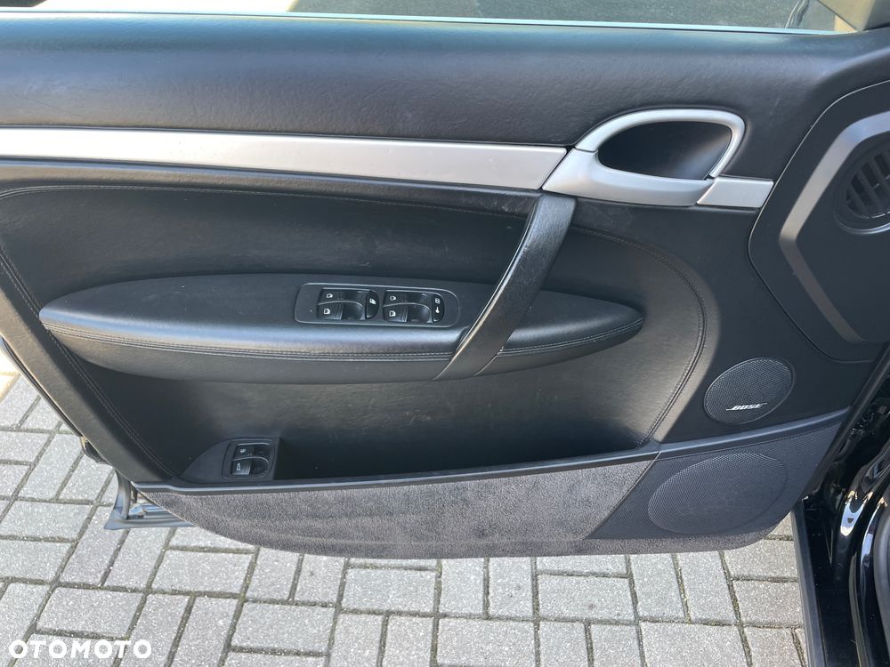 Porsche Cayenne Turbo - 15