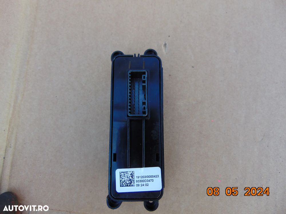 Butoane optiuni Hyundai Tucson 2015-2020 consola butoane cod 93300d3470 - 4