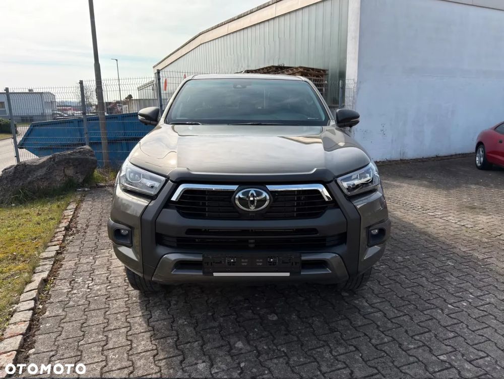 Toyota Hilux 2.8 D-4D mHEV Double Cab Executive 4x4 - 3