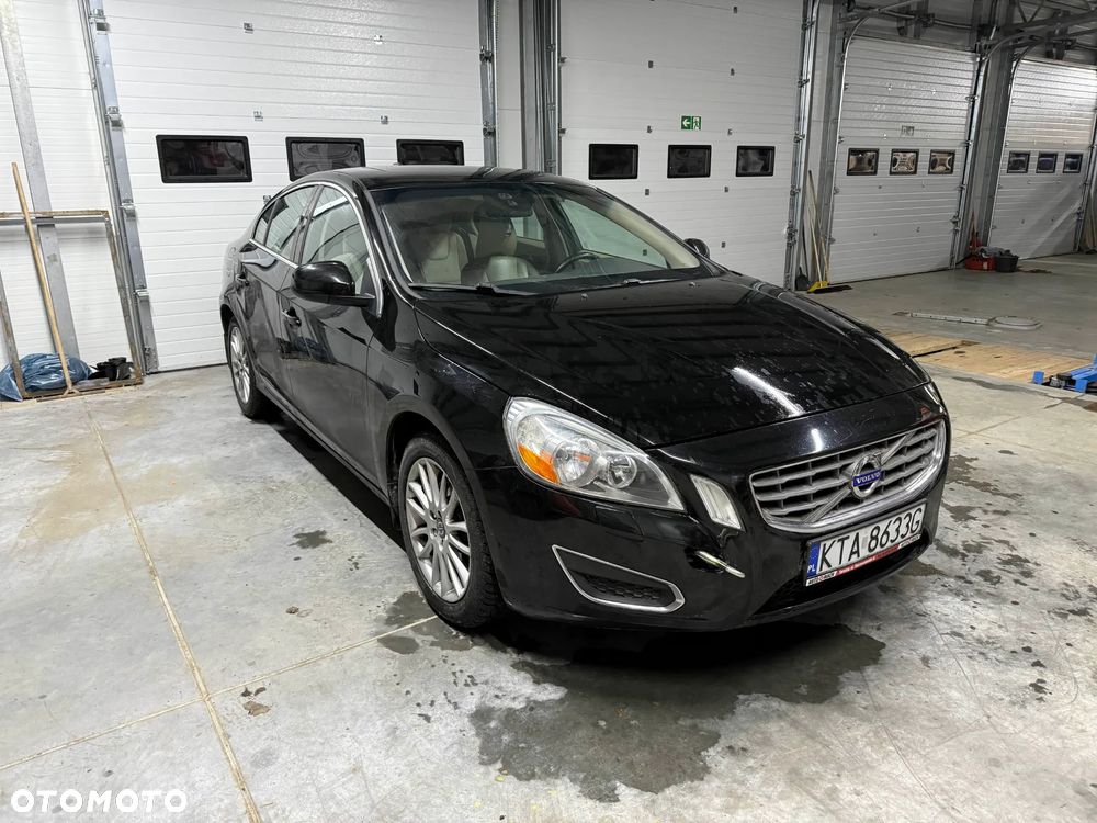 Volvo S60 2.5 T5 - 4