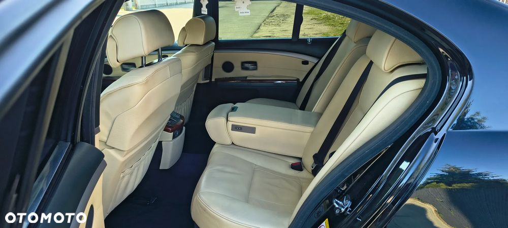 BMW Seria 7 730d - 19