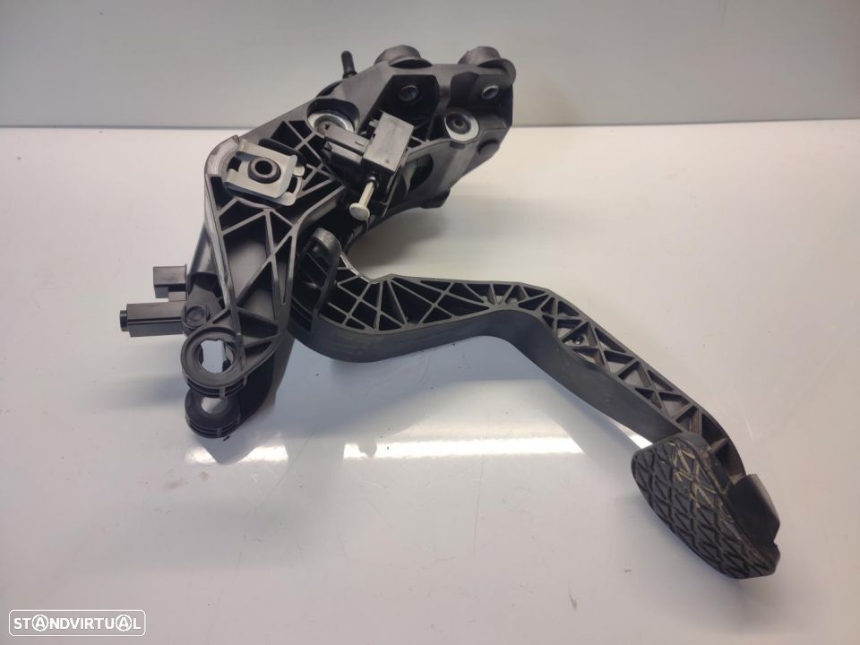Pedal Embraiagem Ford Fiesta 1.6 Tdci MK6  2016 - 1