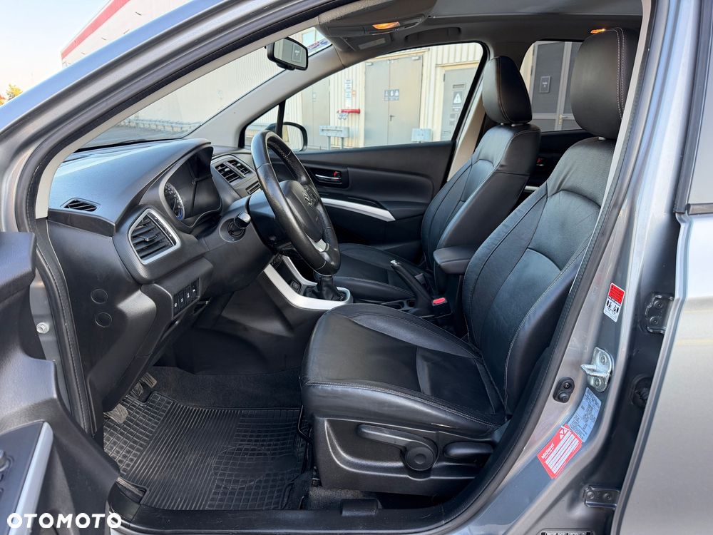 Suzuki SX4 S-Cross - 17
