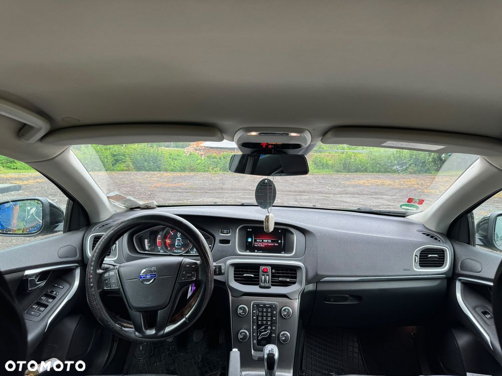 Volvo V40 D4 Drive-E Summum - 14