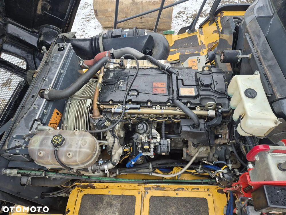 Caterpillar 444F2 - 11