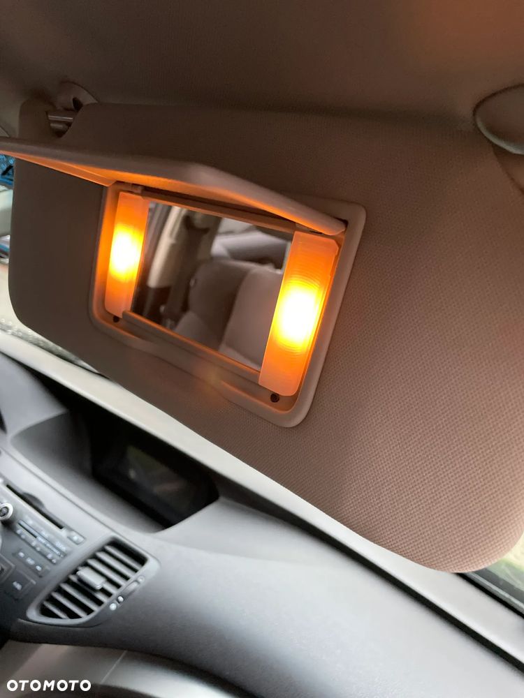 Honda Accord 2.0 Elegance - 23