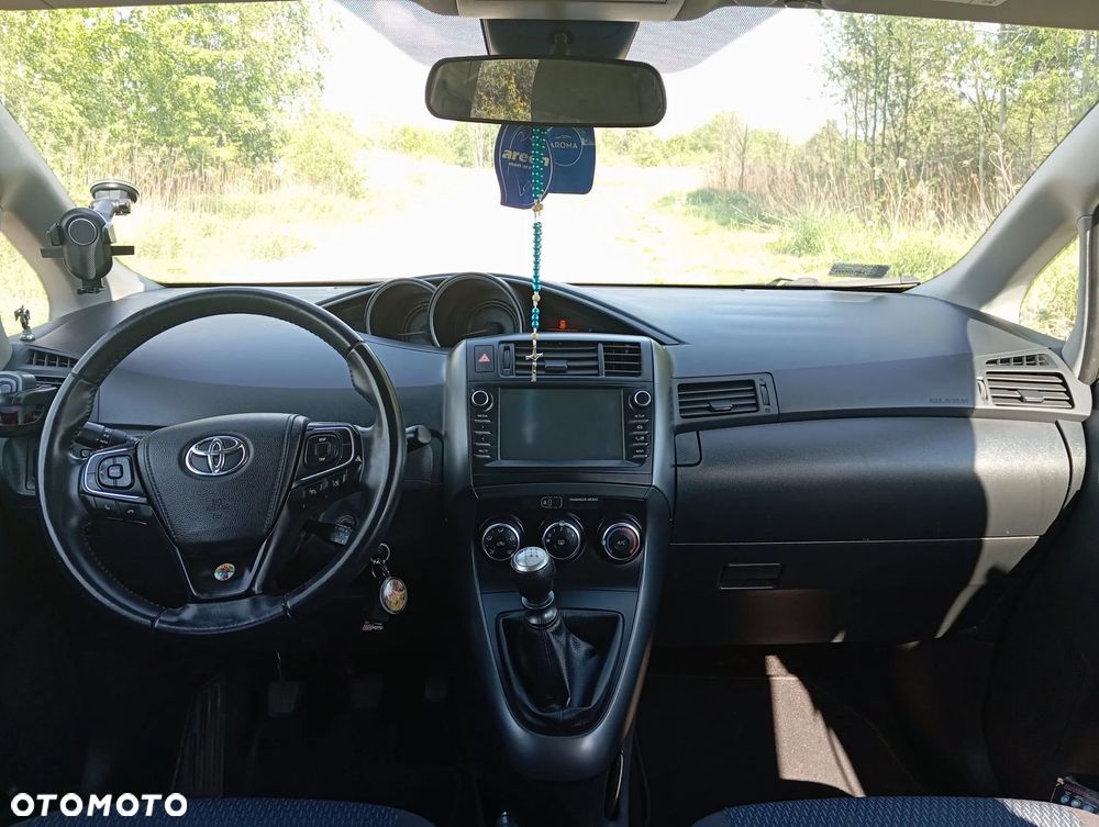Toyota Verso 1.6 D-4D Active - 10