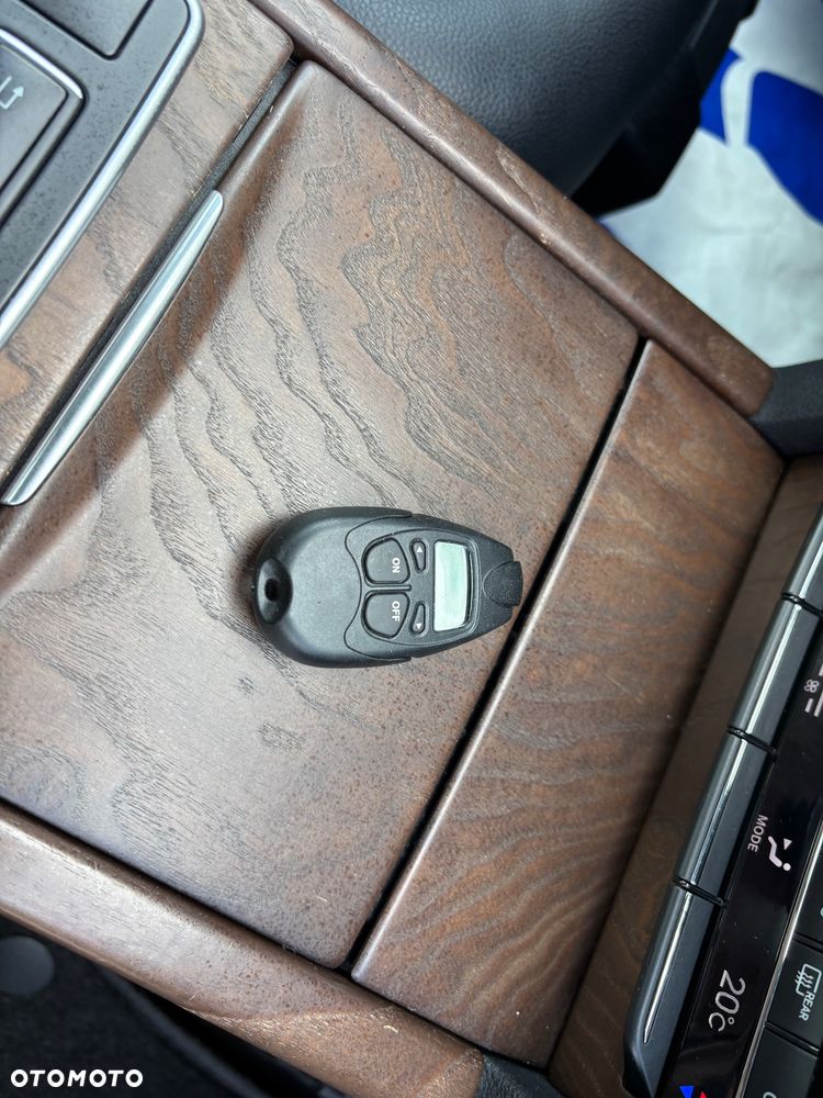 Mercedes-Benz Klasa E 220 CDI 7G-TRONIC Avantgarde - 26