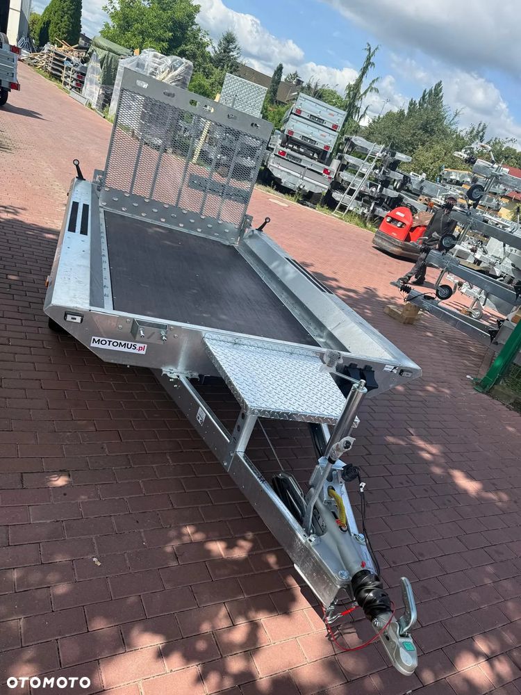 Martz Przyczepa do przewozu sprzętu budowlanego Martz Bau 350x160 3500kg 3 osie pod koparke koparka walec MOTOMUS od ręki - 4