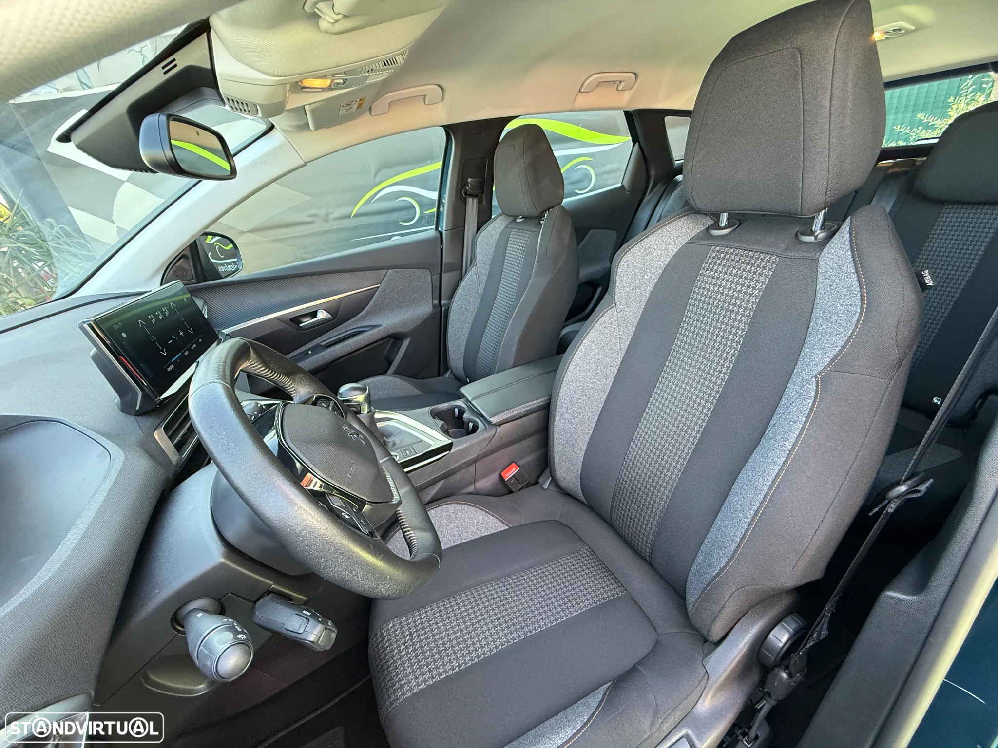 Peugeot 3008 1.5 BlueHDi Allure - 18
