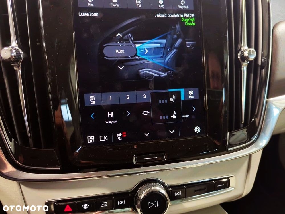 Volvo V90 Cross Country B5 D AWD Pro - 8