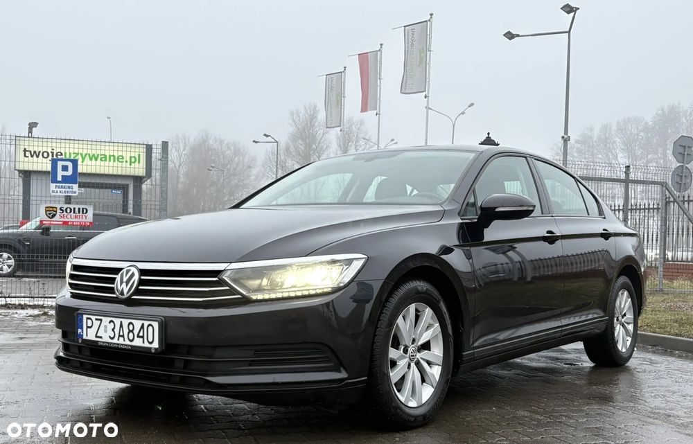 Volkswagen Passat 1.5 TSI EVO Trendline - 1
